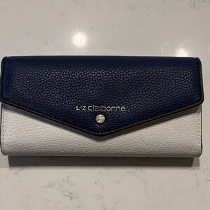 Liz Claiborne Black and White Women's Wallet